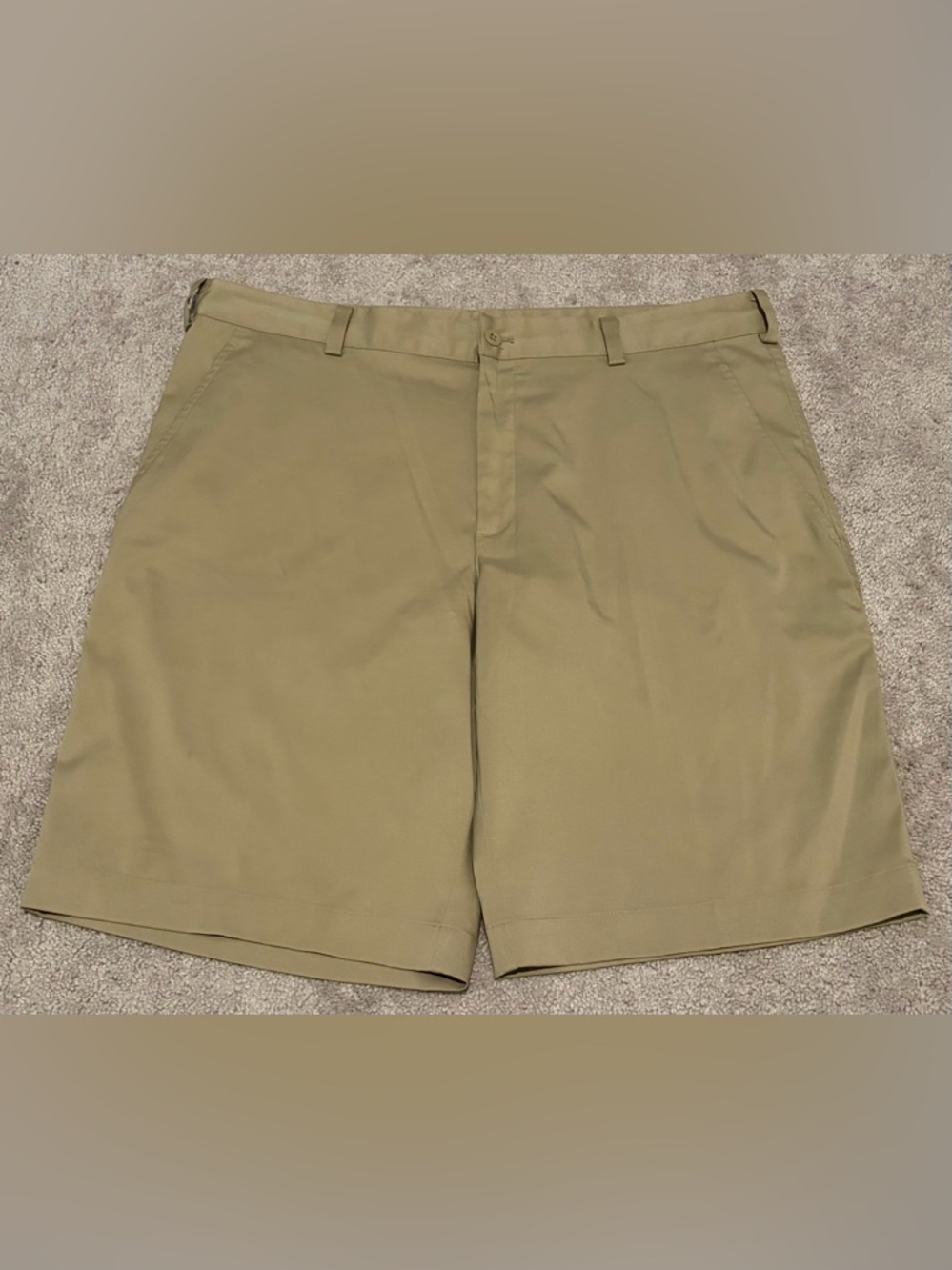 Nike Golf Dri-Fit Classic Khaki Performance Shorts Men's 36 Measured 38x11